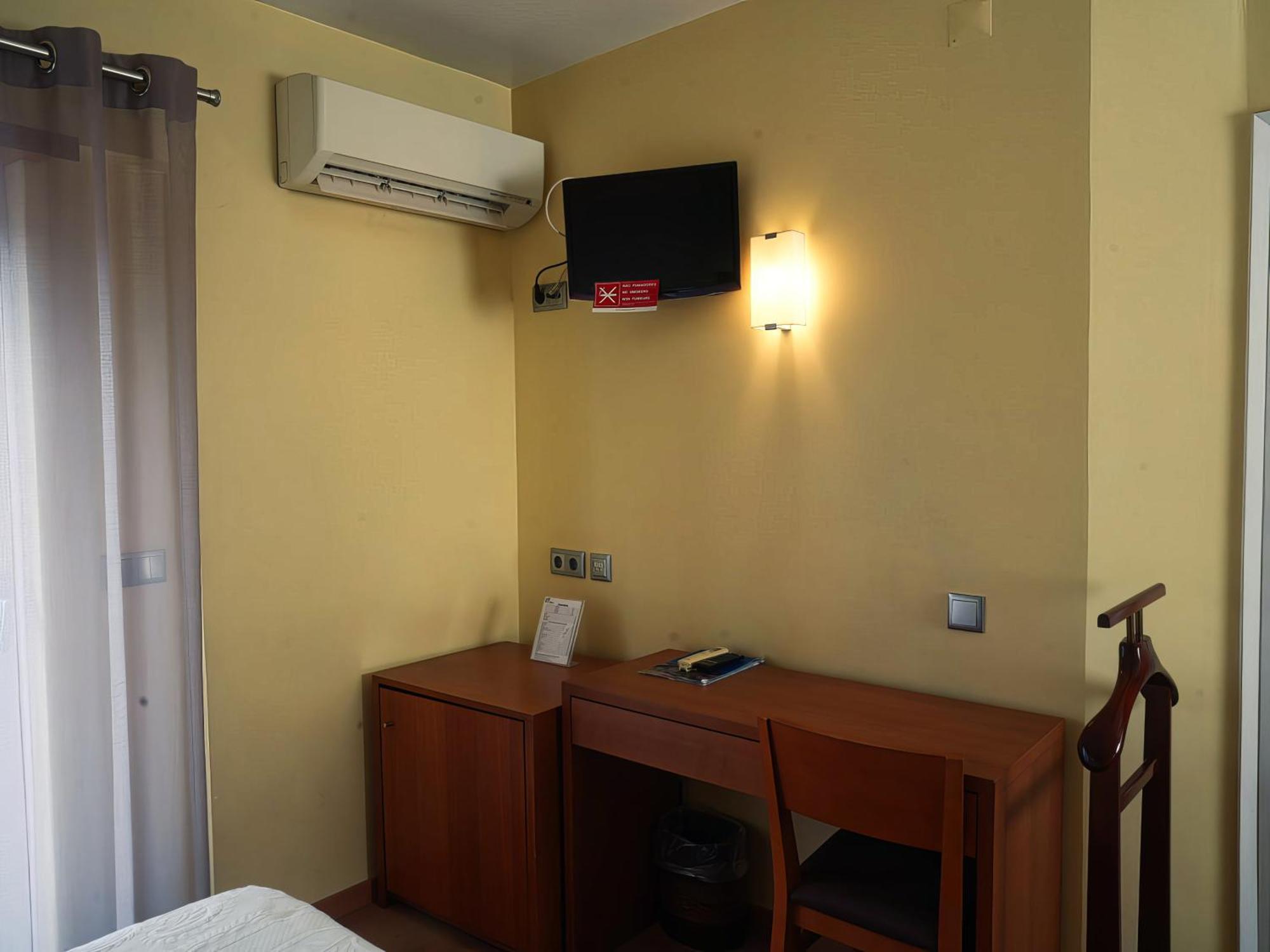 Hotel Sao Francisco ليريا المظهر الخارجي الصورة