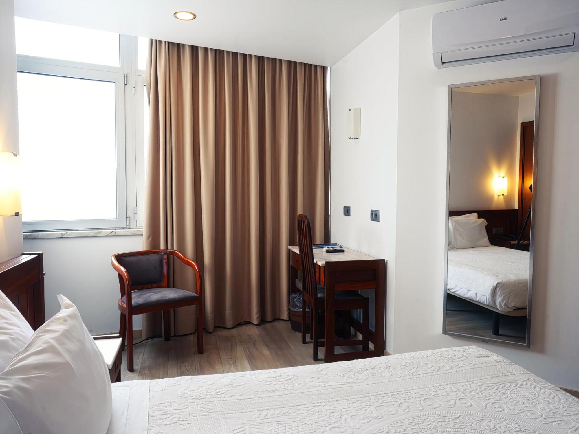 Hotel Sao Francisco ليريا المظهر الخارجي الصورة