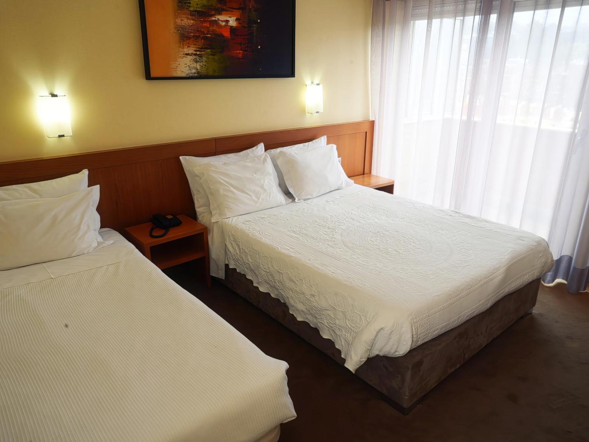 Hotel Sao Francisco ليريا المظهر الخارجي الصورة