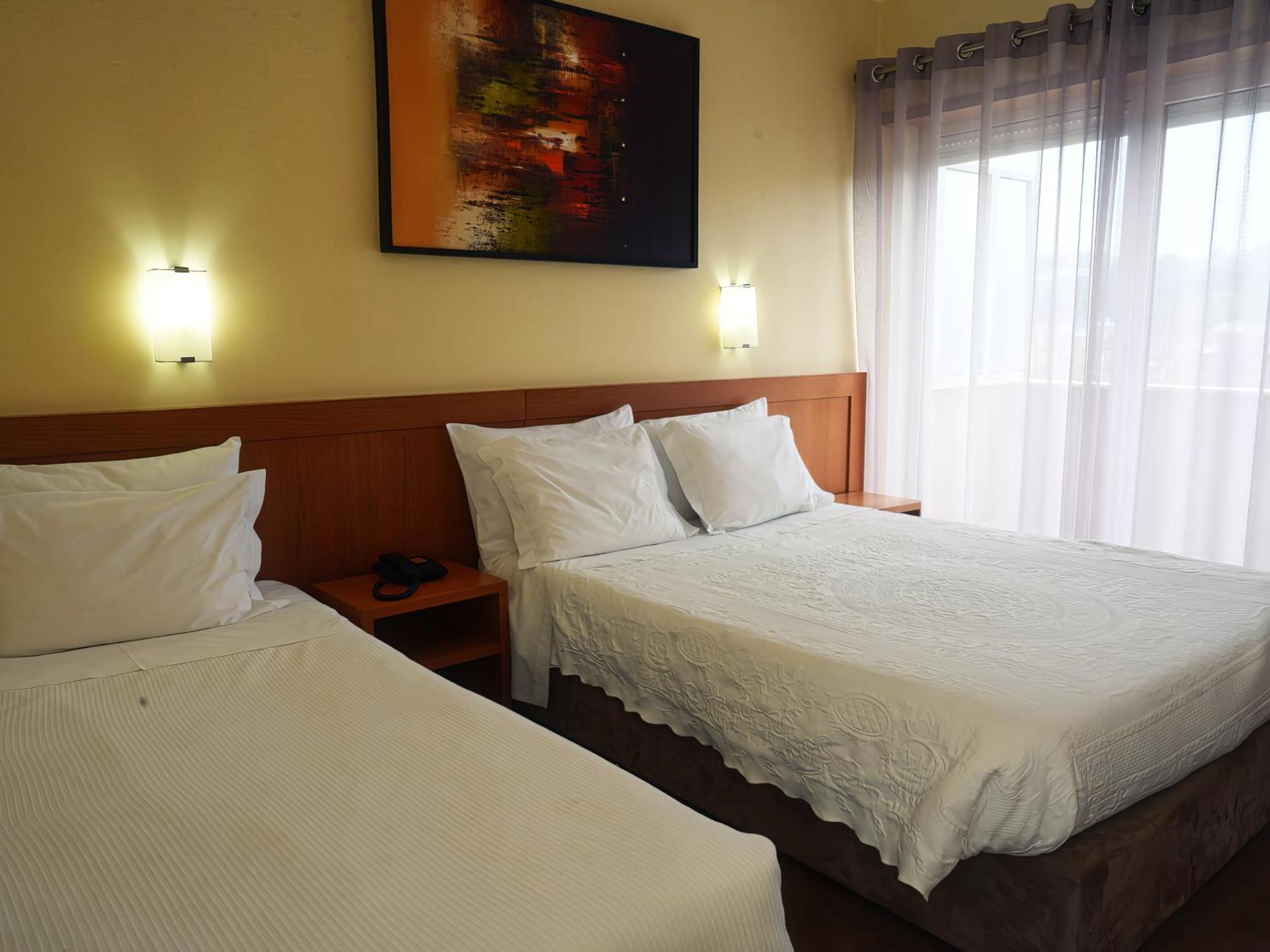 Hotel Sao Francisco ليريا المظهر الخارجي الصورة